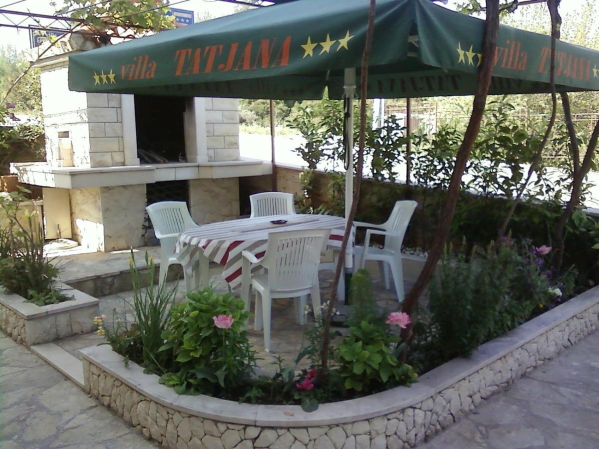 Rooms & Studio Villa Tatjana Supetar Cameră foto