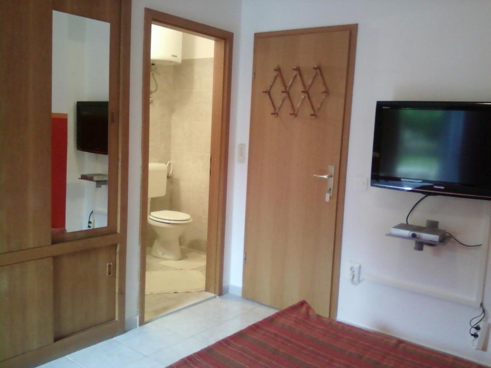 Rooms & Studio Villa Tatjana Supetar Exterior foto